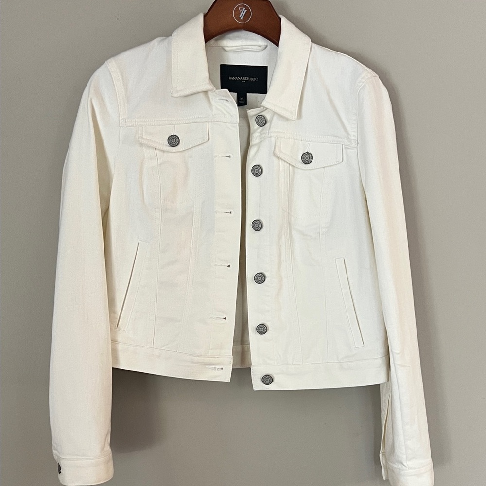 Banana Republic Women's Cream Jean Jacket